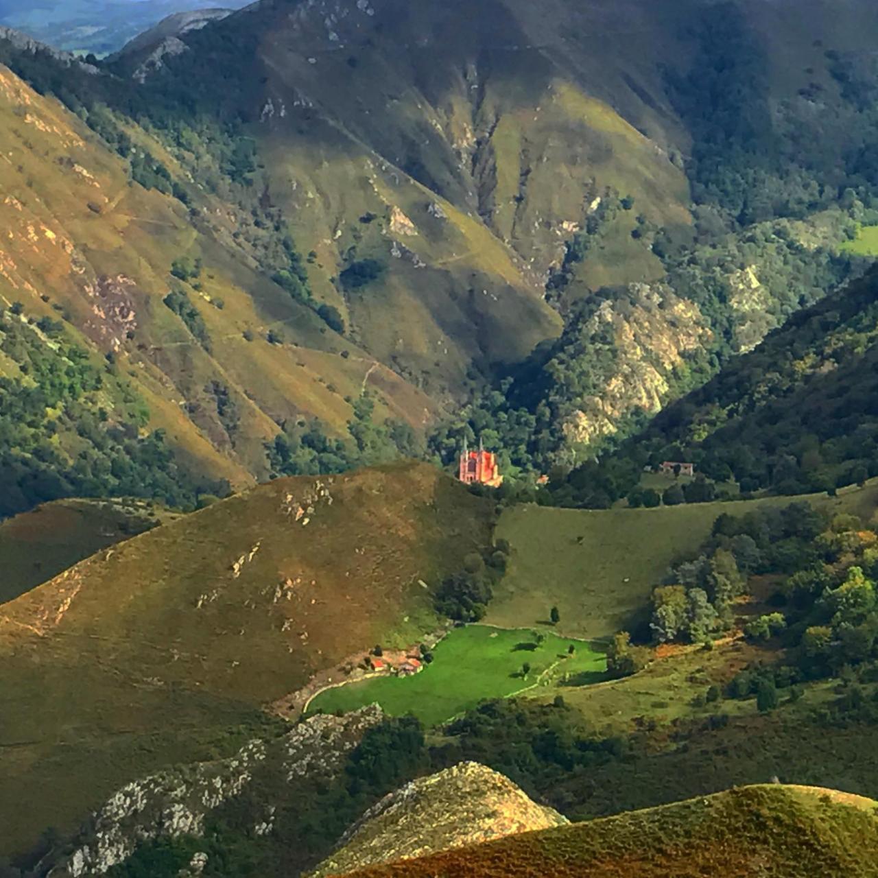 Hotel Penalba La Riera  Εξωτερικό φωτογραφία